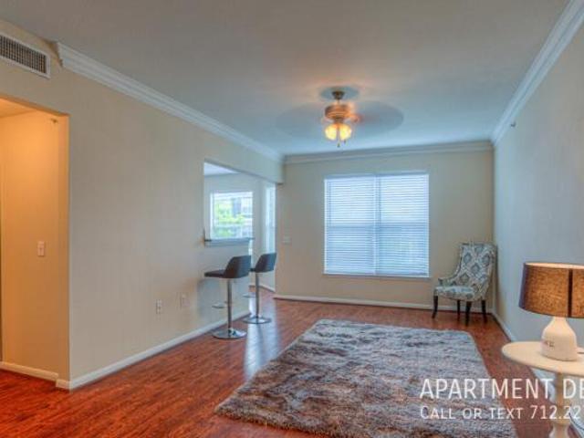 apartment 2 bedroom, Houston TX 77070 DLS77322271