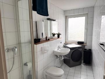 Apartment 2 bedrooms, 4 beds & kitchen in Mönchengladbach, Monchengladbach Amsterdam Apartments for Rent