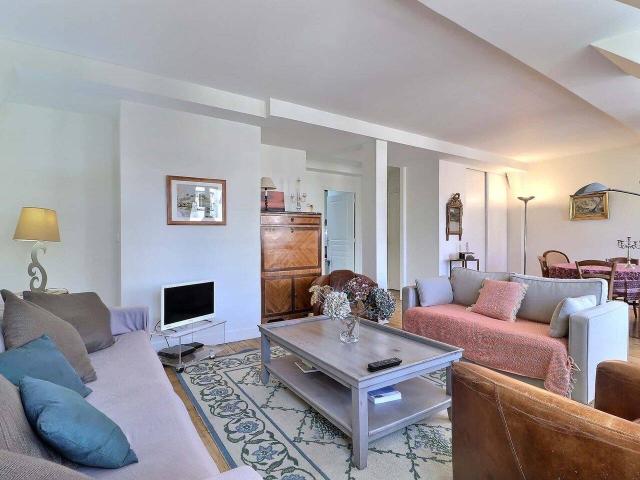 Apartment 2 bedrooms 98m²