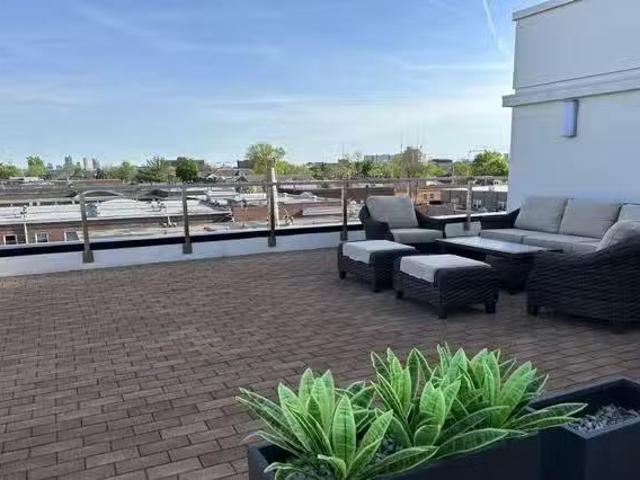 Apartment 2 bedrooms in University District