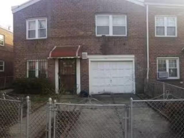 Apartment 2 bedrooms in Flushing