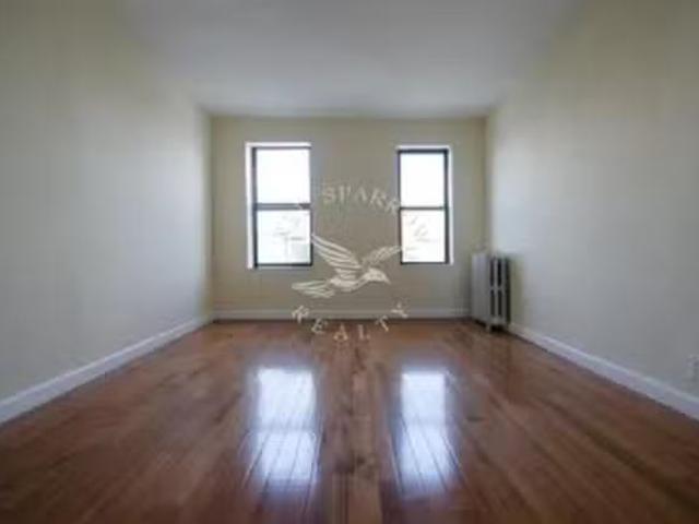 Apartment 2 bedrooms in Inwood