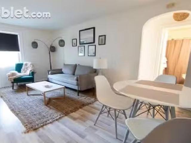 Apartment 2 bedrooms in Norfolk County