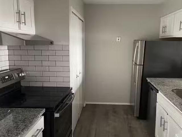 Apartment 2 bedrooms in Other Wayne County
