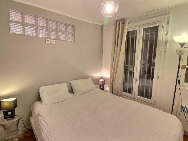 Apartment 2 rooms 45m² Champs Elysées Etoile