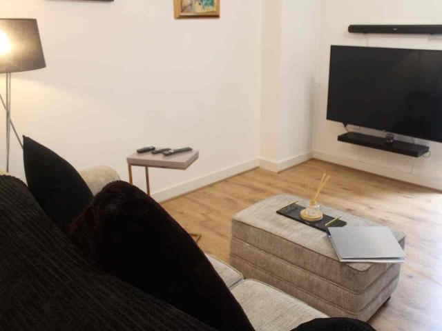 Jefferson Place, 1 Fernie Street, Manchester M4, 1 bed flat to rent, £1,100 pcm | PrimeLocation