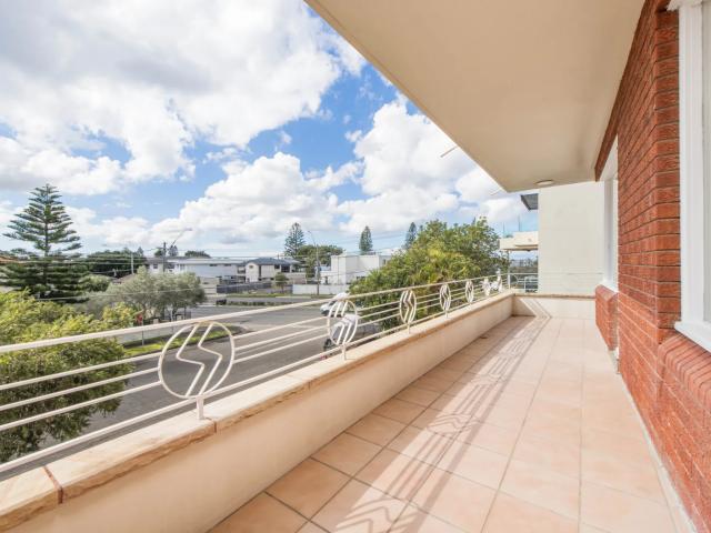 apartment 3/4 6 Sellwood Street, Brighton Le Sands