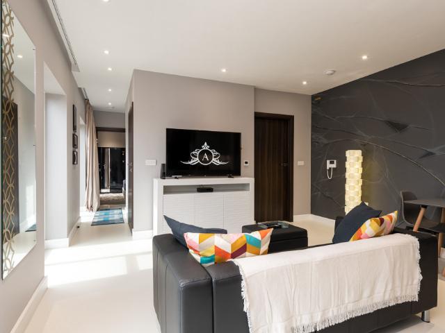 Apartment 7