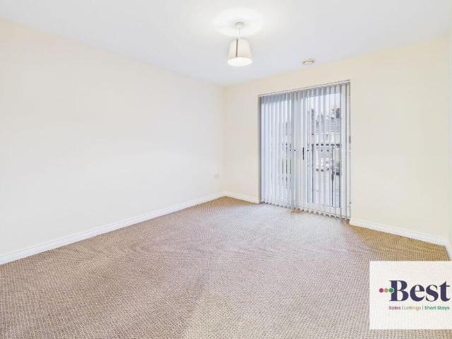 Apartment 7 96 98 Glenarm Road, Larne, BT40 1DS