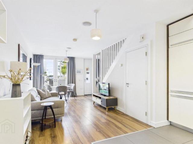 Apartment 7.05 The Arc 2H Queens Road, Belfast, BT3 9FJ