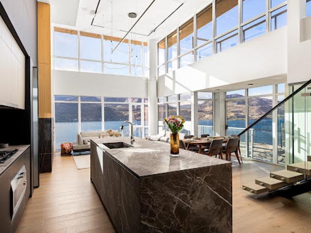 Seaside apartment