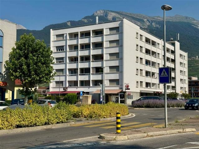 Handelsspielhalle, 100 m² großes Teehaus zu mieten in Conthey
