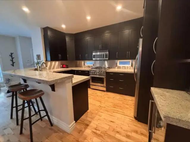 Apartment 4 Bedroom For Rent Calgary AB 4600 ES104182173
