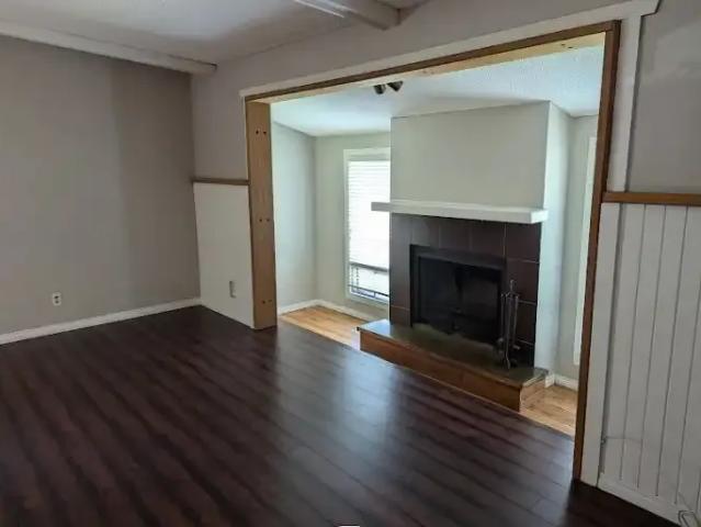 Apartment 4 Bedroom For Rent Edmonton AB 2000 ES105945596