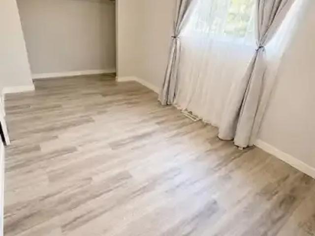 Apartment 4 Bedroom For Rent Edmonton AB 2250 ES105309104