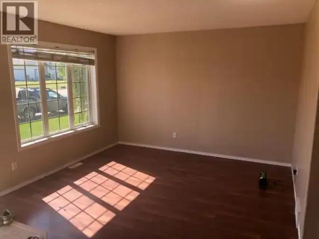 Apartment 4 Bedroom For Rent Grande Prairie AB 1800 ES105602220