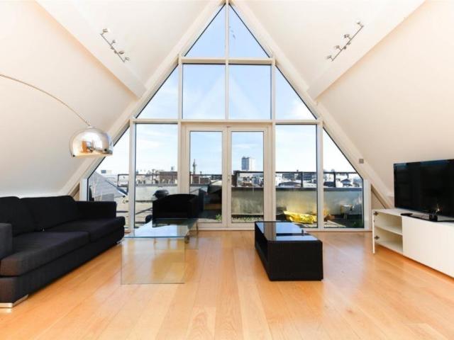 Apartment 4c Murton House, 74. 2 bed apartment to rent £2,250 pcm £519 pw