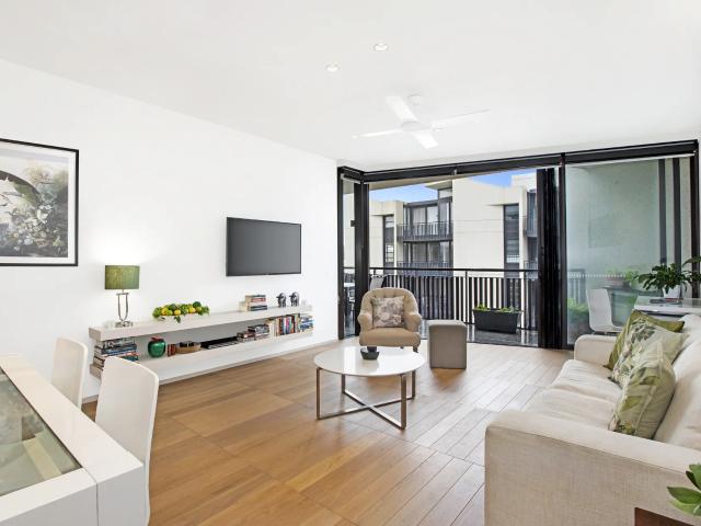 apartment 510/11 Young Street, Randwick