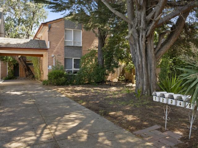 apartment 5/13 15 Marama Street, Coburg North