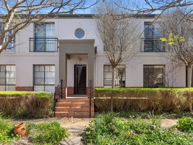 apartment 5/37 Ipima Street, Braddon