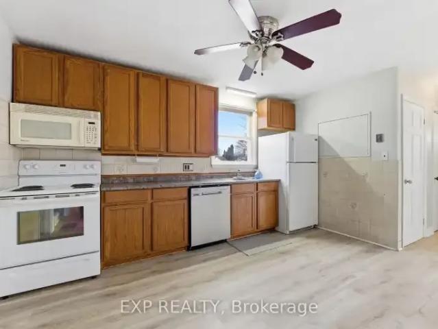 Apartment 5 Bedroom For Rent Belleville ON 2950 ES103695071