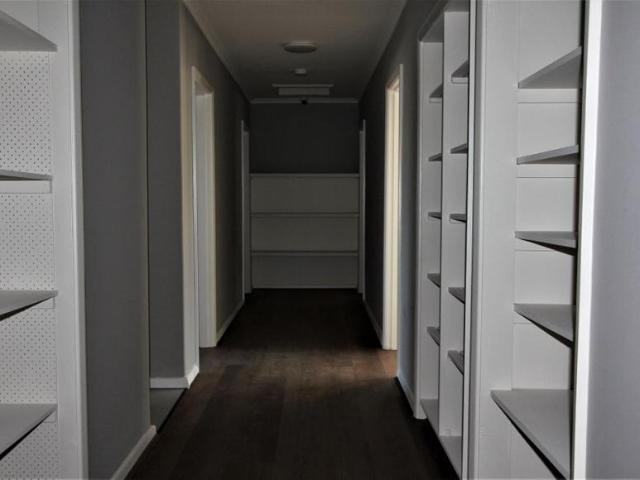 Apartment 5 Bedroom For Rent Springvale, VIC 1200 ES103804461