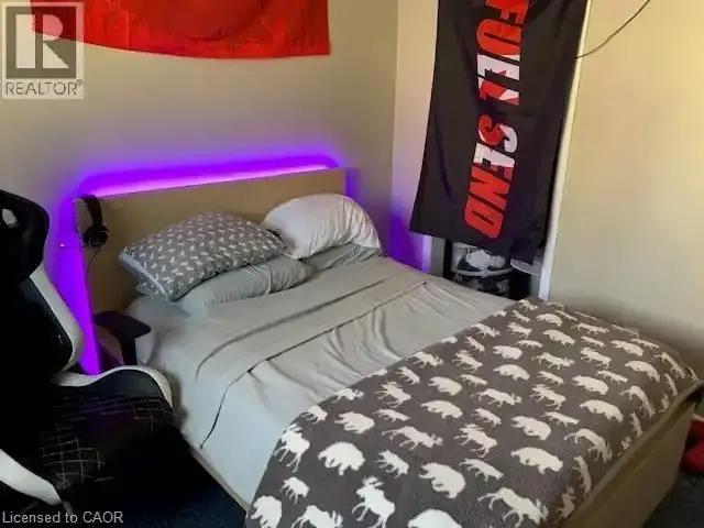 Apartment 5 Bedroom For Rent Waterloo ON 3325 ES101878713