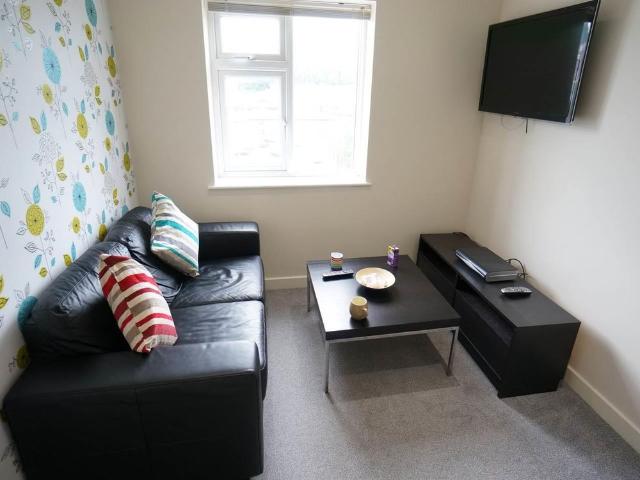 Apartment 5 Mor Glas 121 High Street