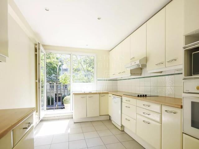 apartment 5 rooms