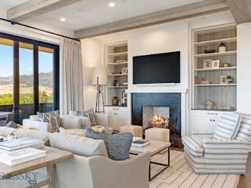 Apartment with terrace