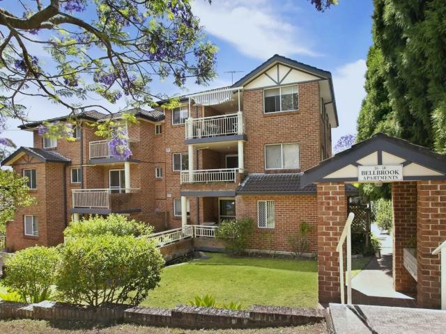apartment 6/16 18 Bellbrook Avenue, Hornsby