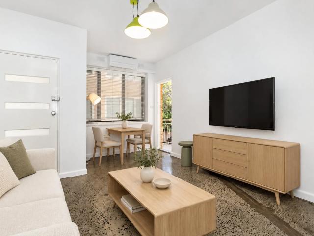 apartment 6/364A Carlisle Street, Balaclava