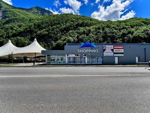 1.400 m² sind im SHOPPING ROCHE Einkaufszentrum verfügbar