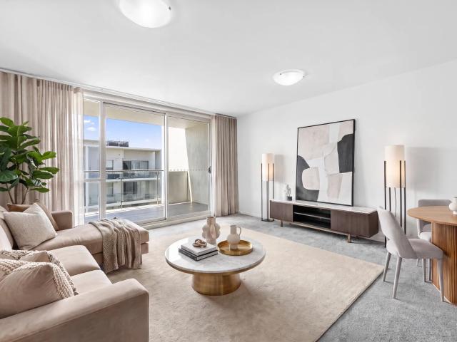 apartment 68/57 Benjamin Way, Belconnen