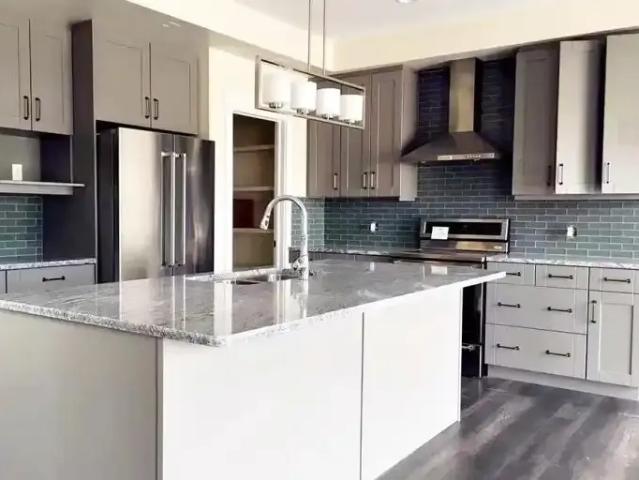 Apartment 6 Bedroom For Rent Edmonton AB 2800 ES104681775