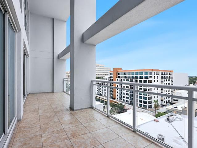 Apartment with terrace