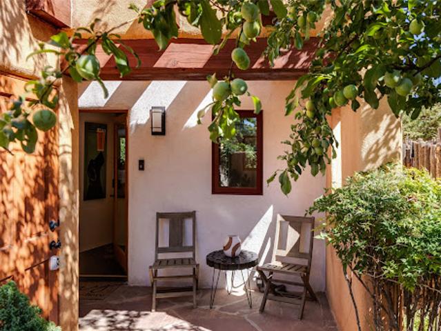 Apartment with terrace