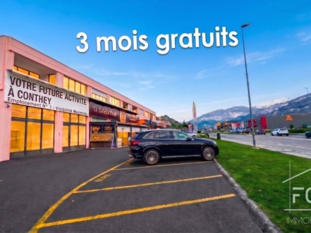 Die ersten 3 Monate kostenlos für Ihre Schaufensterdekoration in Conthey