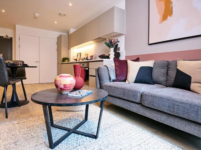 Apartment 826, The Barnum, 23 Queens. Studio to rent £1,115 pcm £257 pw