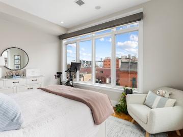 Apartment with terrace