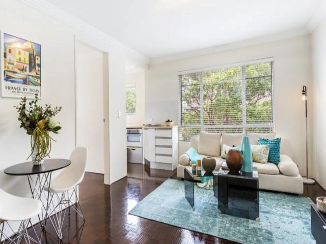 apartment 8/78 Shadforth Street, Mosman