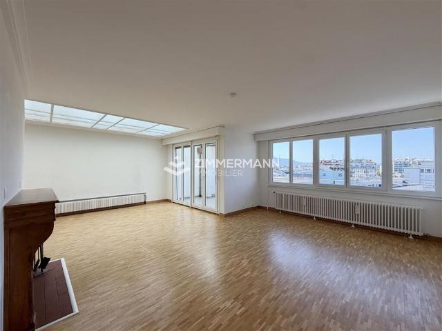 Apartment,8,245