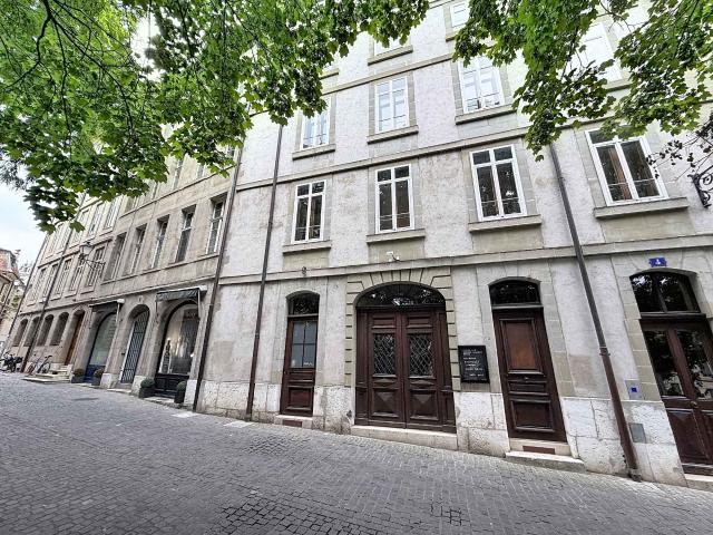 Apartment 8 rooms | Cité Rues Basses