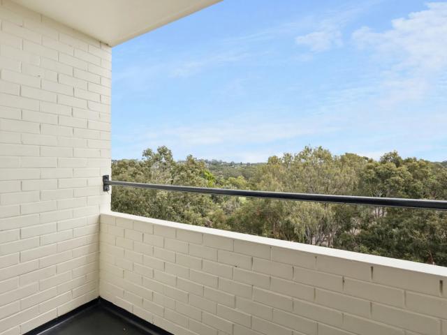 apartment 93/34 Davies Road, Claremont