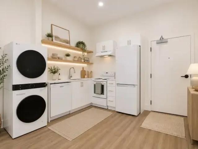 Apartment Cobourg ON 104434044