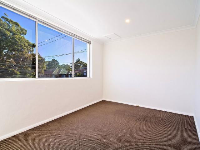 Apartment Convenient to All Urban Amenities