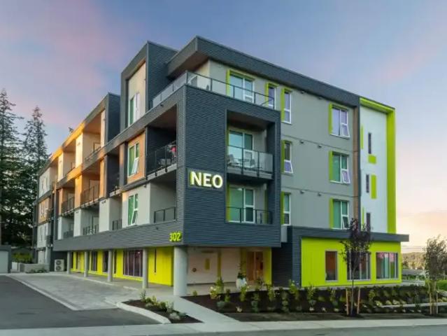 Apartment Campbell River BC 105326551