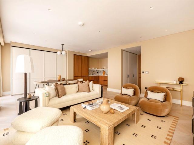 apartment Carrington Street, W1J Mayfair