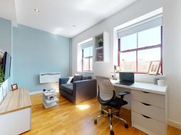 apartment Crown Residence, 81 89 George Street, Leeds, LS1 3BR, West Yorkshire, GB