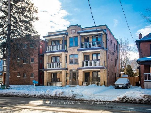 apartment at 3 – 479 ABERDEEN AVENUE